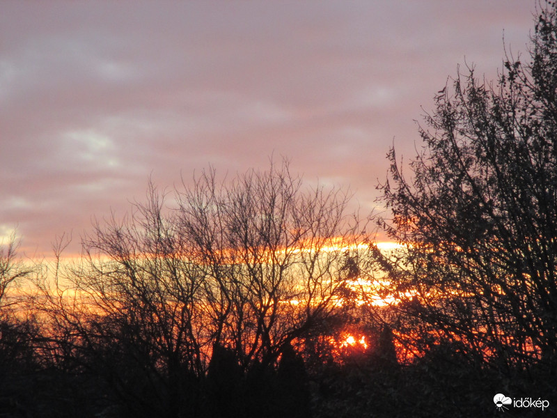 Somogyjádon ilyen volt a napnyugta