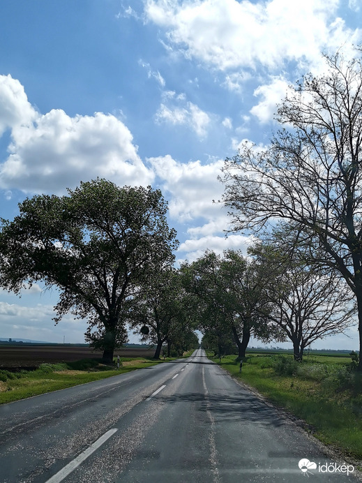 Út a végtelenbe...
