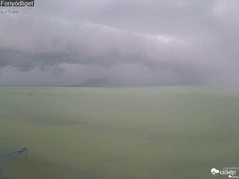 Balatonboglári zivatar