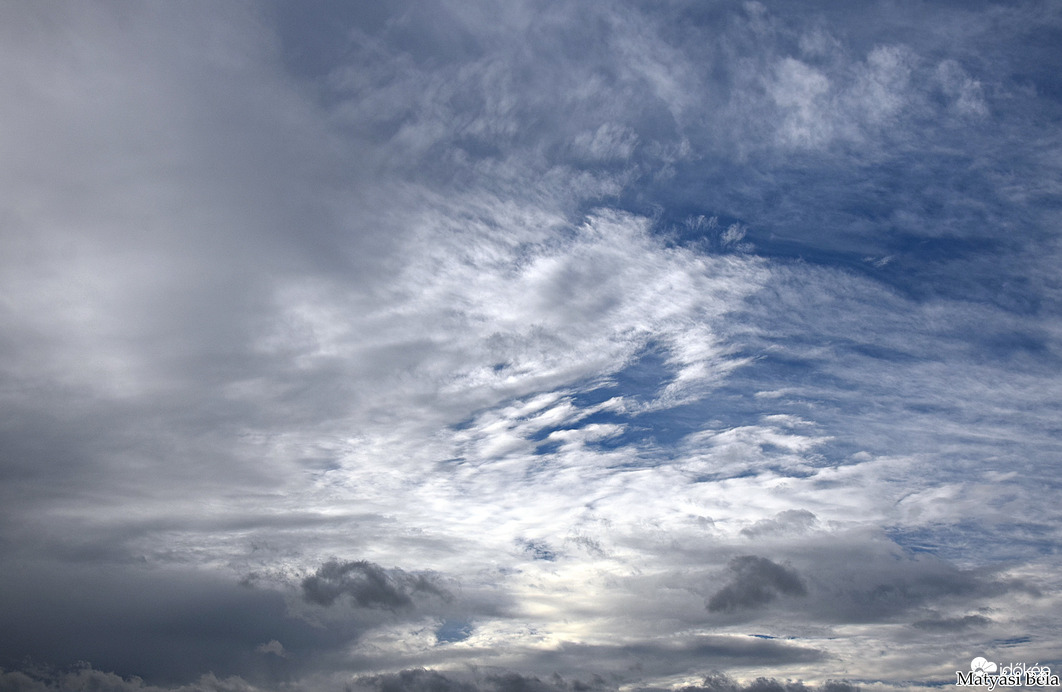 Felhők.