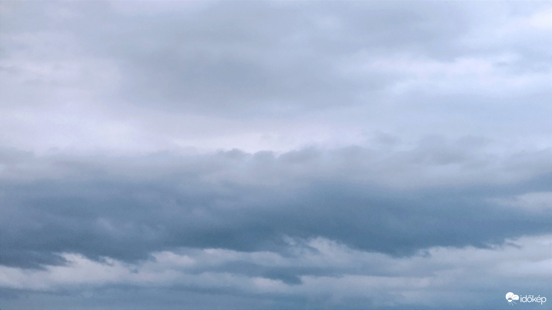 Felhők.
