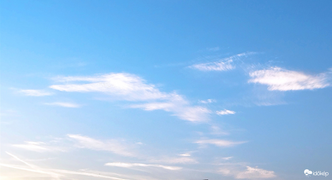 Felhők.