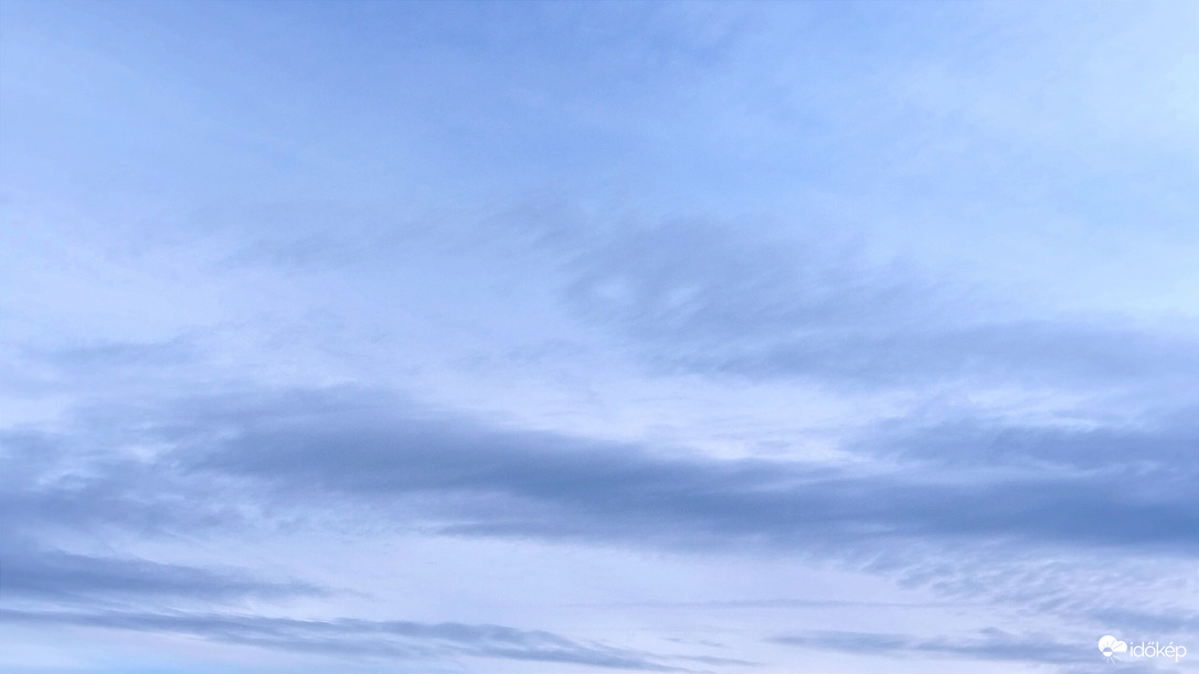 Felhők.