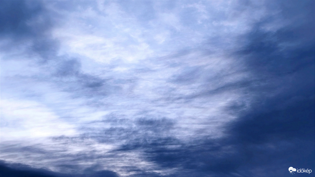 Felhők.