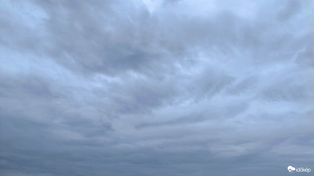 Felhők.