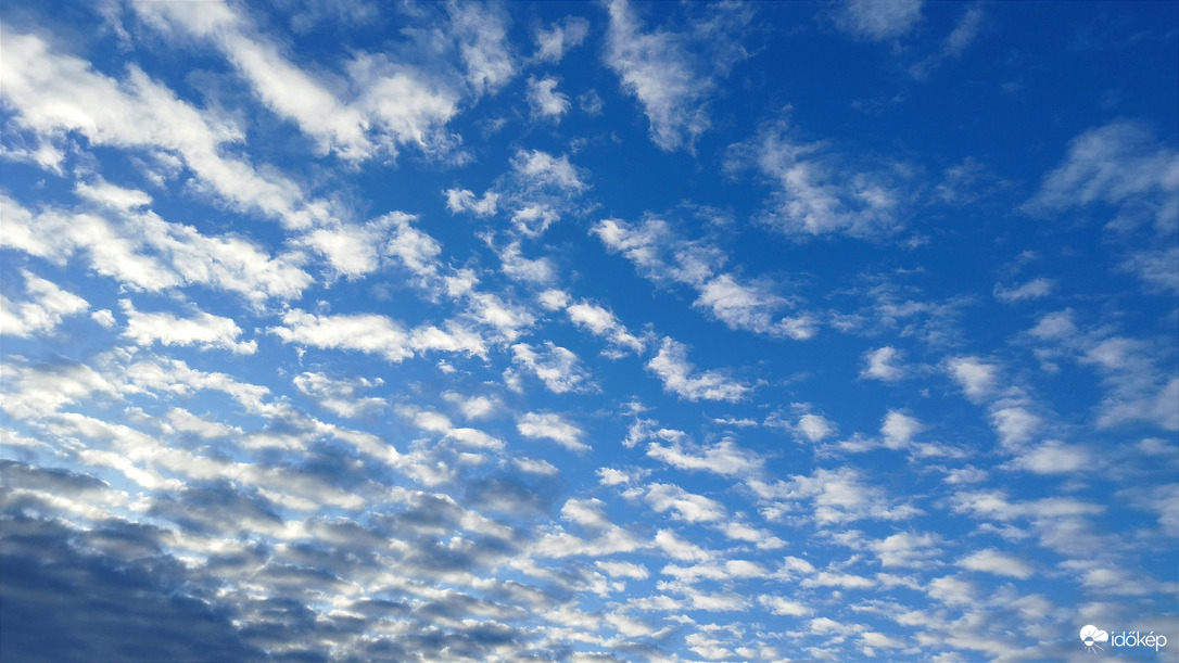 Felhők.