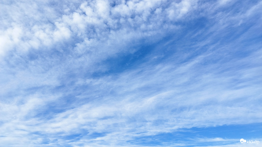 Felhők.