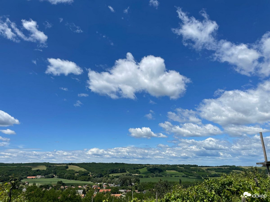 Pusztaszentlászló
