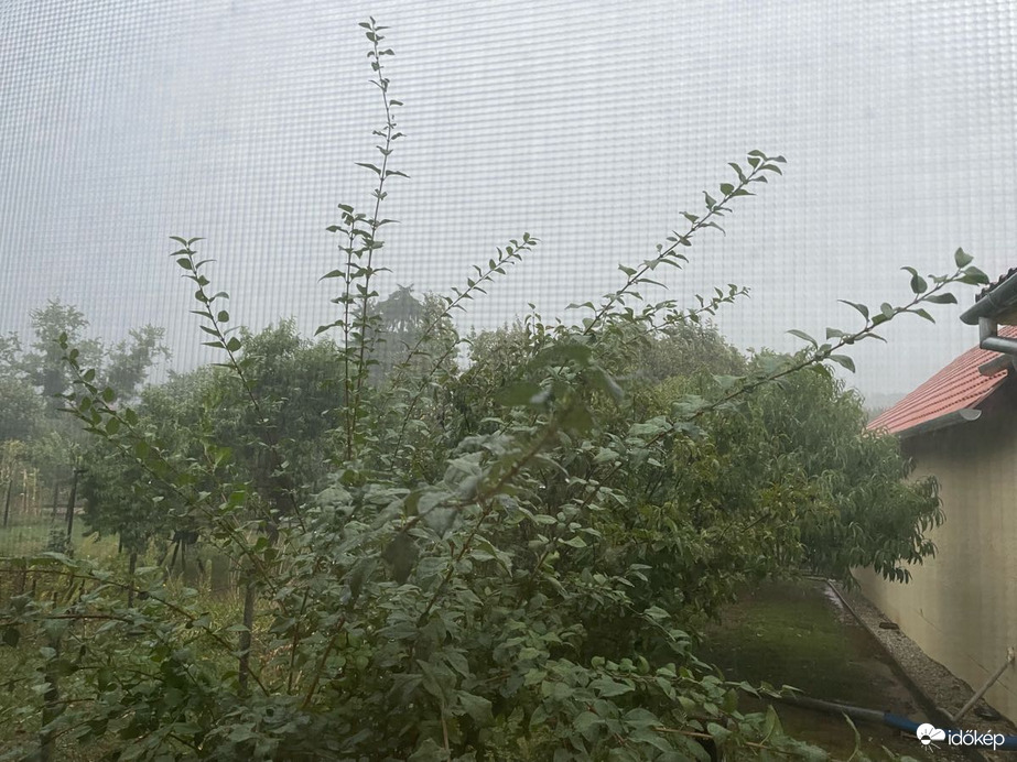 Pusztaszentlászló