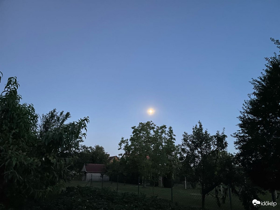 Pusztaszentlászló
