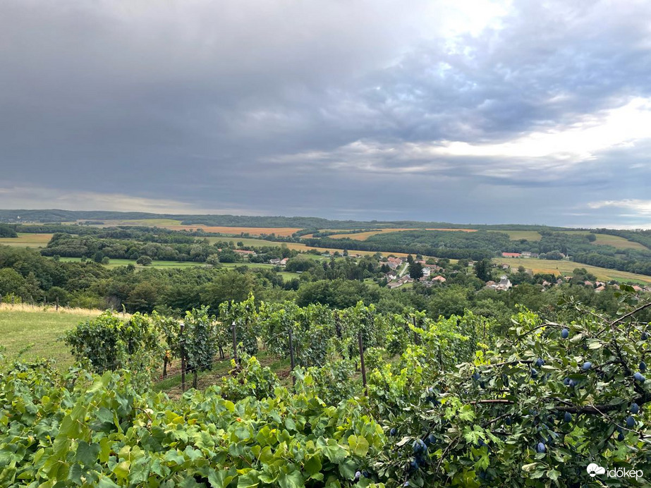 Pusztaszentlászló