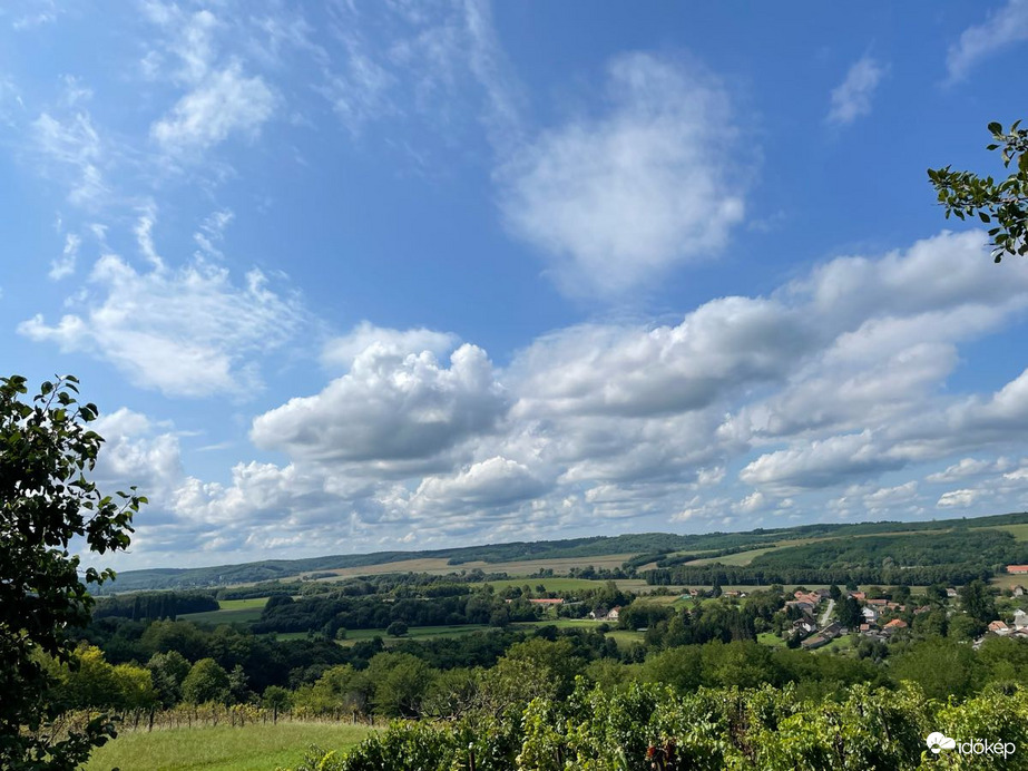 Pusztaszentlászló