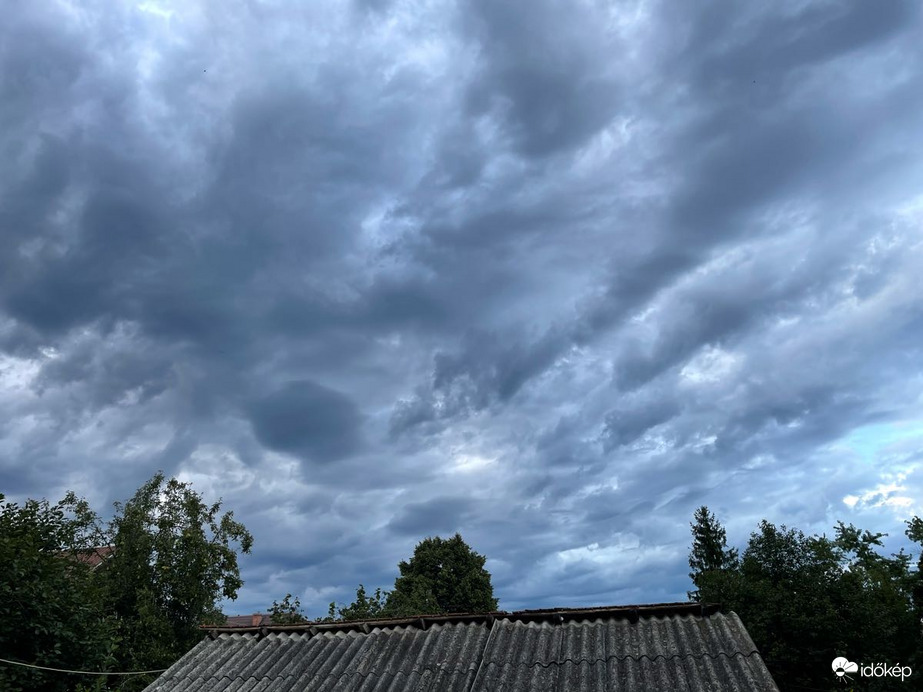 Pusztaszentlászló