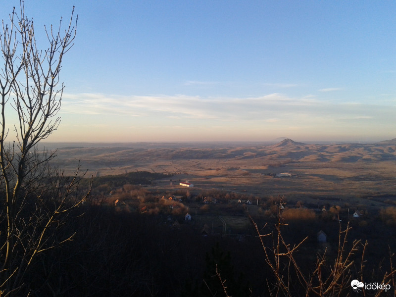 Kilátás a Halápról...
