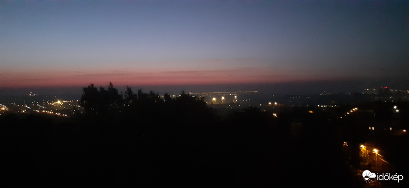 Hajnal Miskolc felett