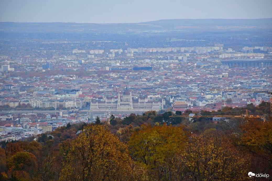 Őszi kilátás Normafáról 