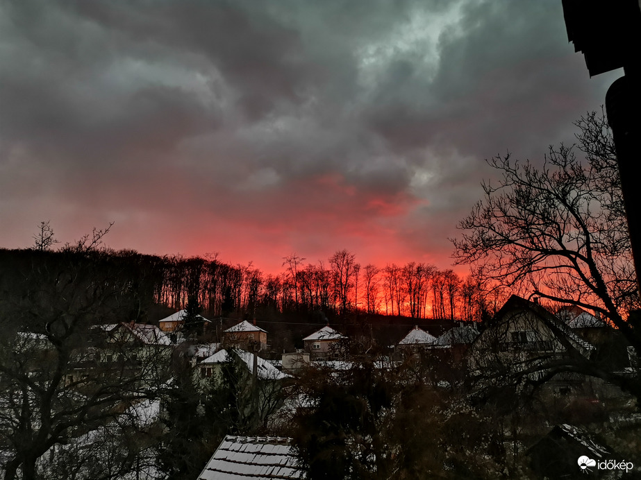 Amikor a pokol kapuja megnyílik. 