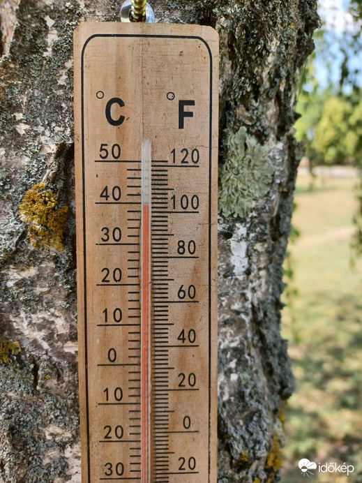 Majd 40 fok volt árnyékban