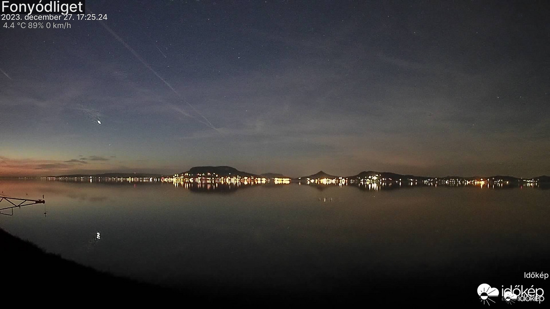 Tűzgömböt csípett el a kamera