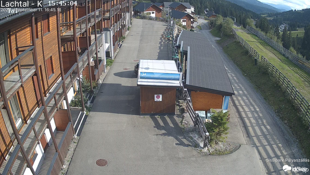 Tegnap még így festett