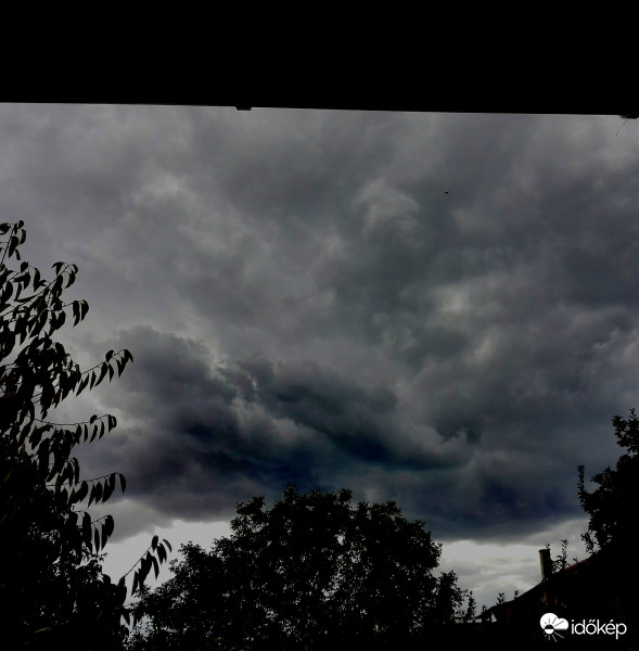 Szűrt napsütés végére 