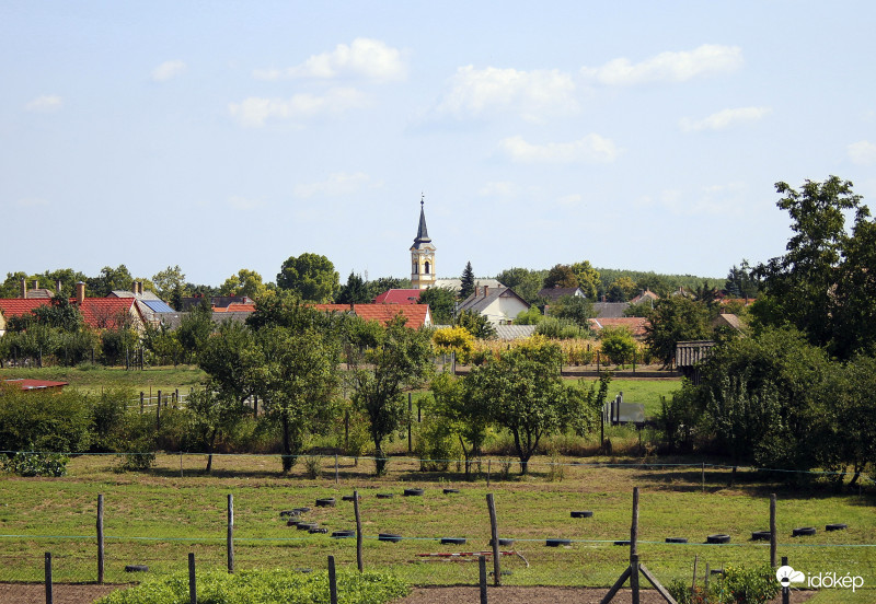 Látkép a falura