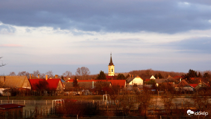 Alkonyórán
