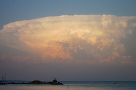 Egy távoli üllő Balatonfüredről-2