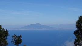 Tirrén-tenger, Vezúv