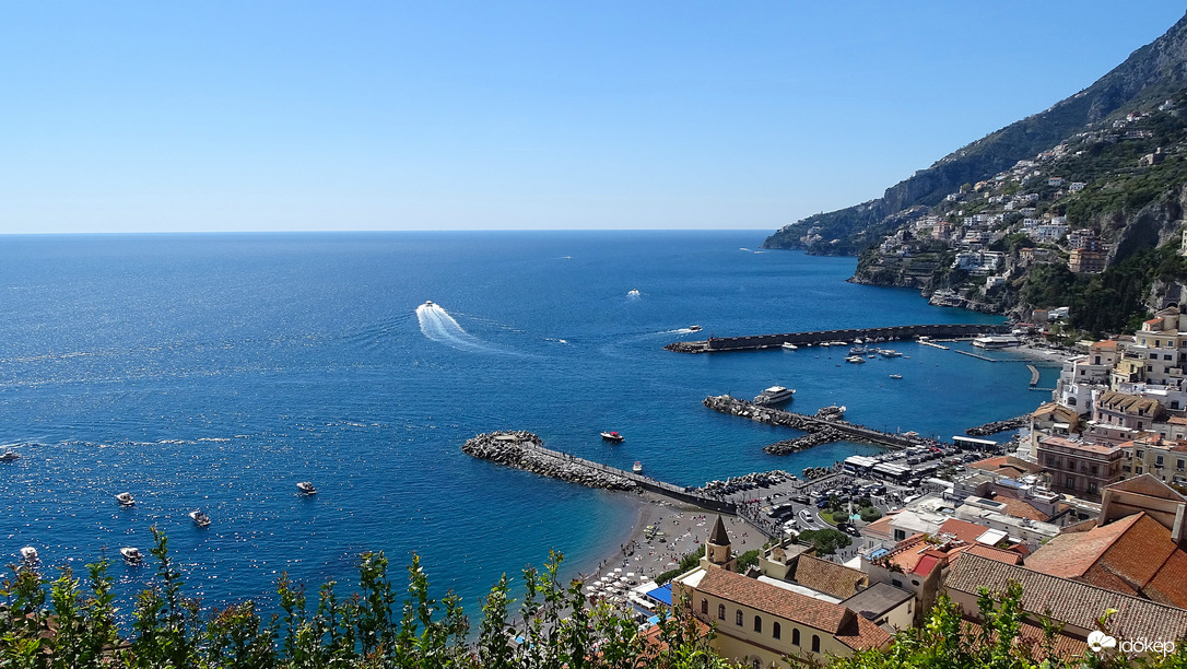 Tirrén-tenger, Amalfi