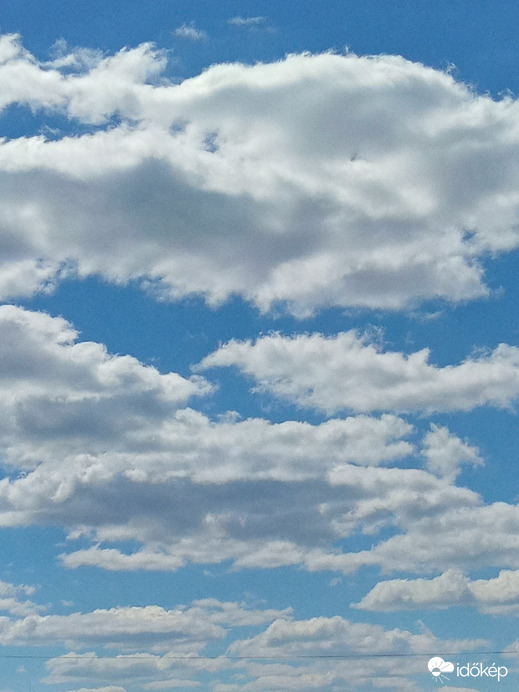 +12 fok széllel, az nem kellemes, de belülről szép, a melegből :)