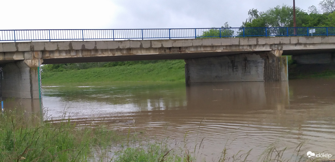 Tarna Jászdózsánál 