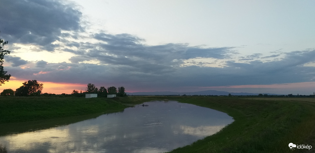 A Tarna folyó tükrében 