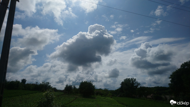 Súr