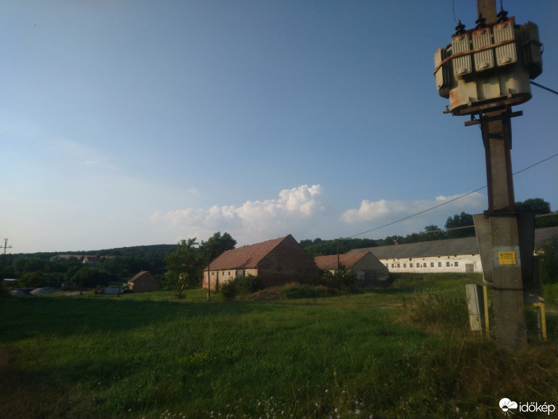 Súr