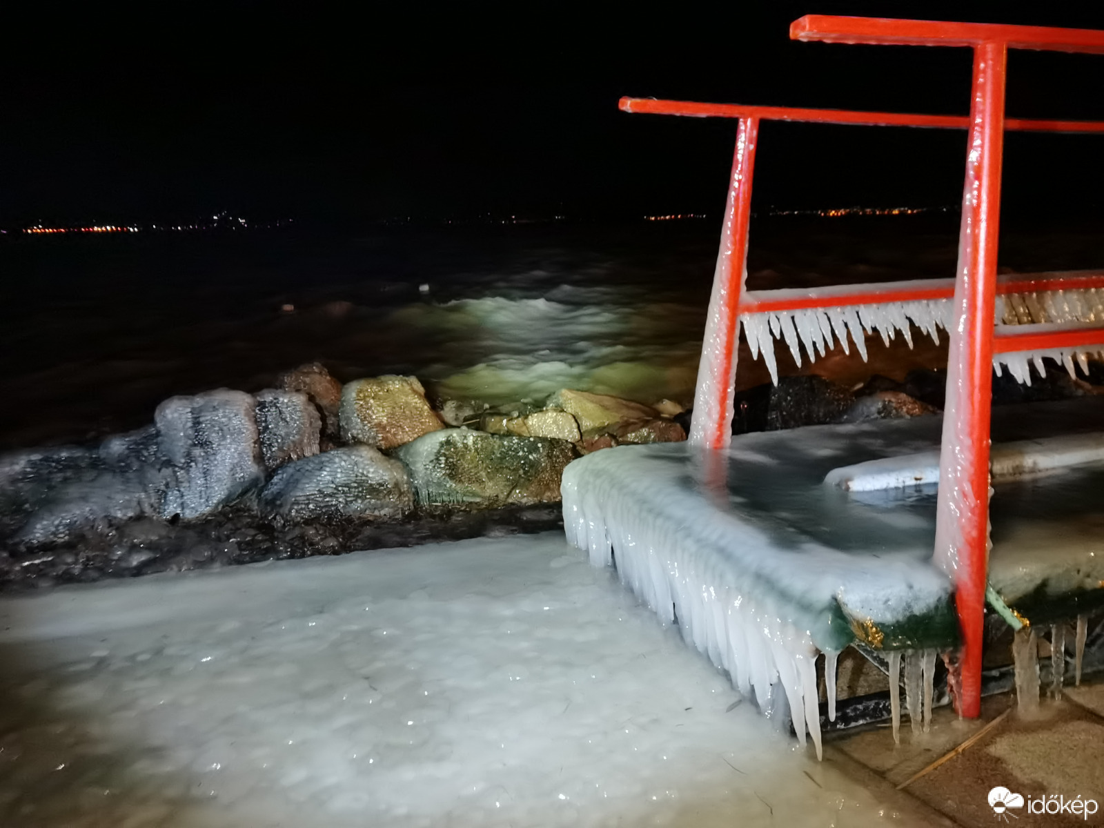 Egy idegen világ - jégbe zárva 15