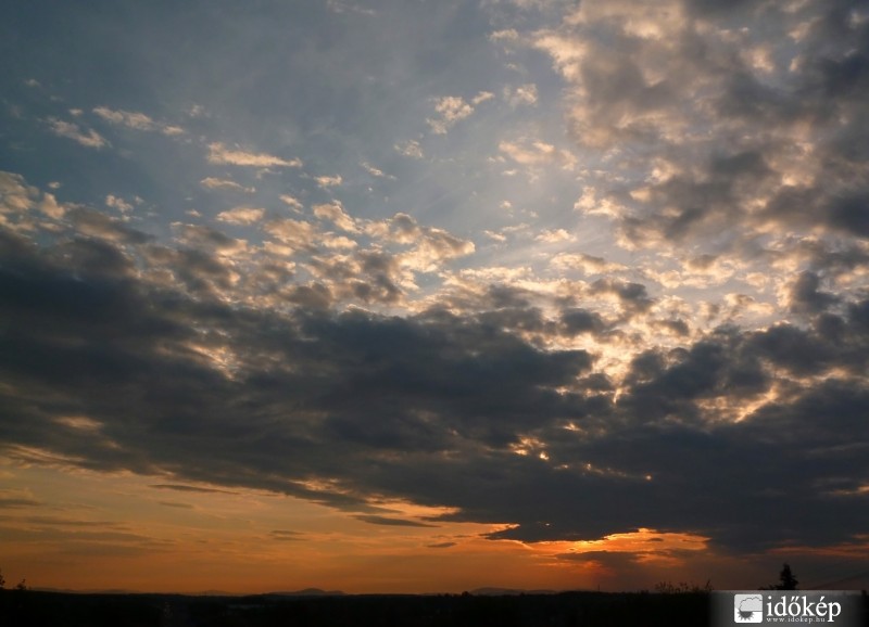 Tyndall - sugarak naplemente idején