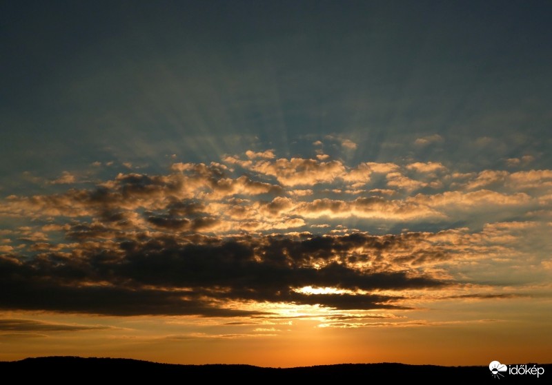 Tyndall - sugaras reggel