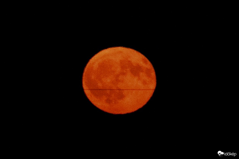 Dévaványán is felkelt az augusztusi telihold