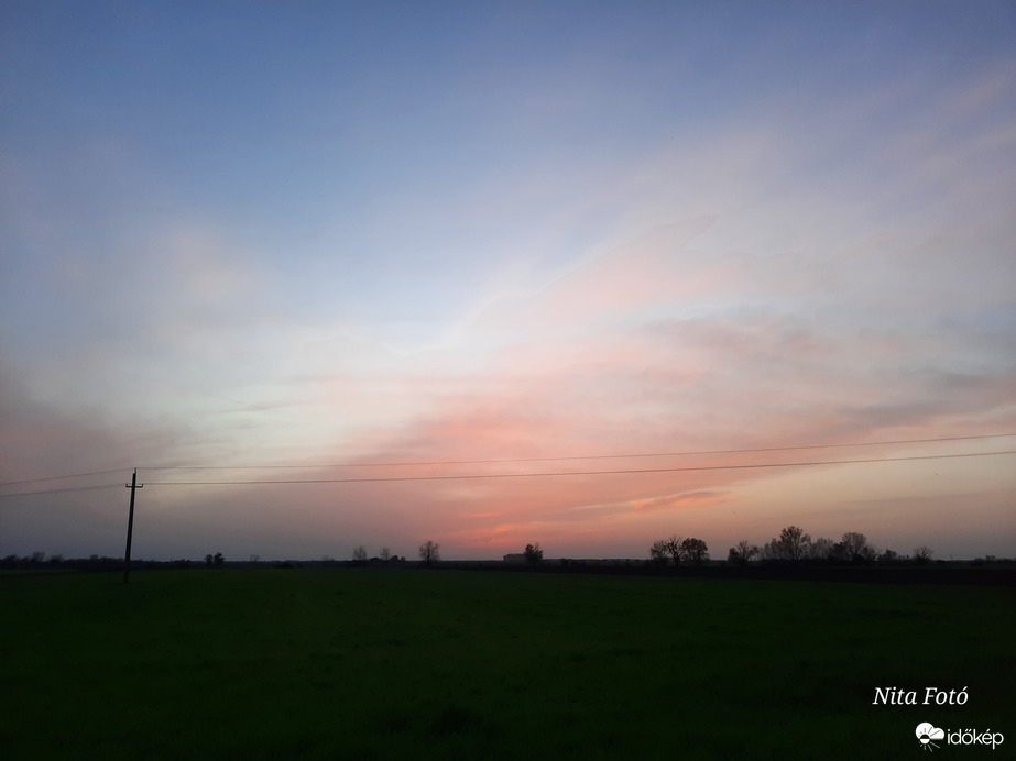 Napnyugta utáni színek 1