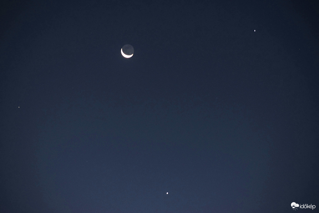 Castor & Pollux  (4:57)