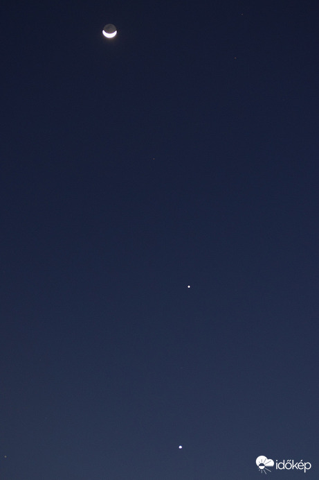 Hold sarló - Vénusz - Jupiter együttállása