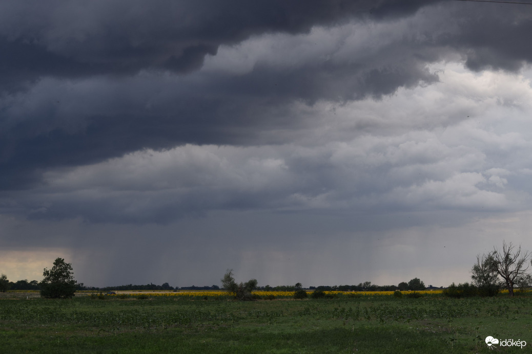 Valami készül Dévaványán!... :o