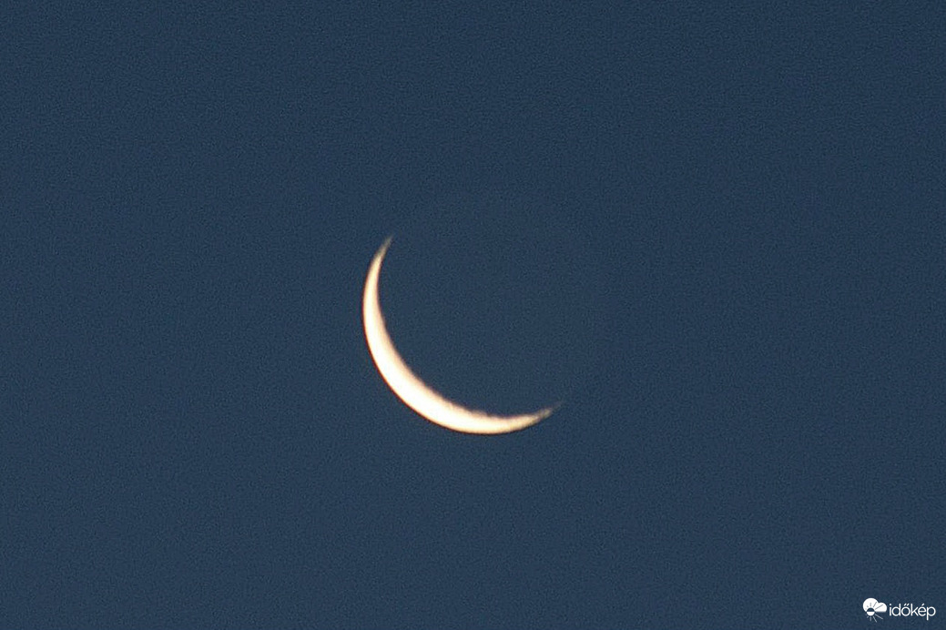 Fogyó hold sarló