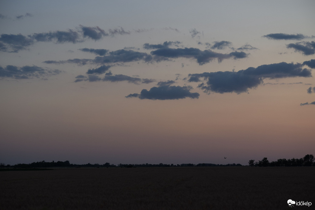 Naplemente utáni színek