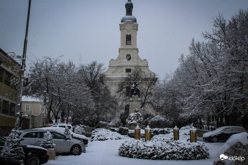 Havas adventi koszorú