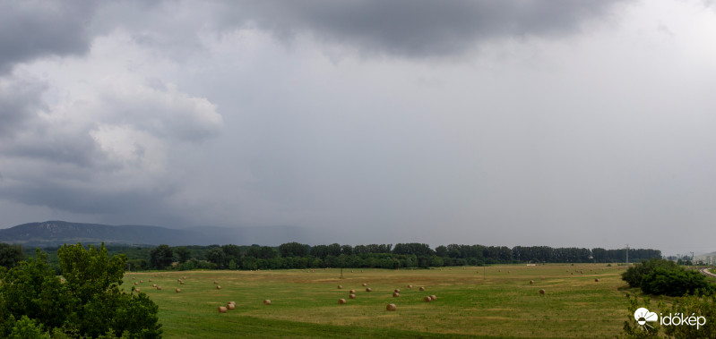 Vasárnapi vihar érkezése