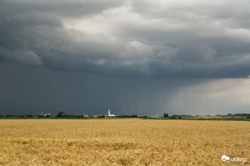 Püspökladány