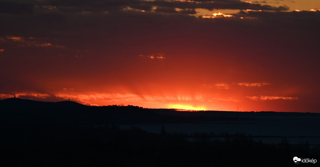 Balatonföldvári naplemente