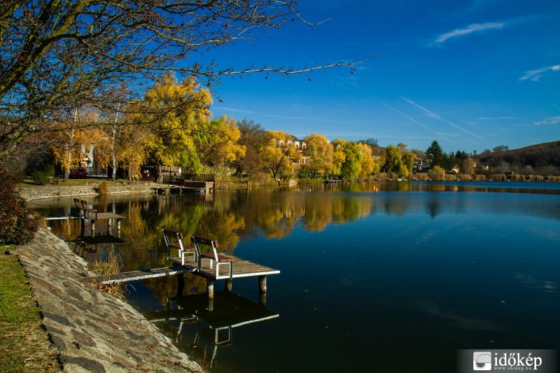 Ősz a Bánki-tónál